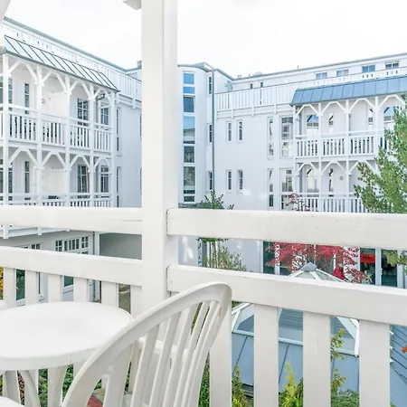 Apartment Fuer Zwei In Mit Balkon *